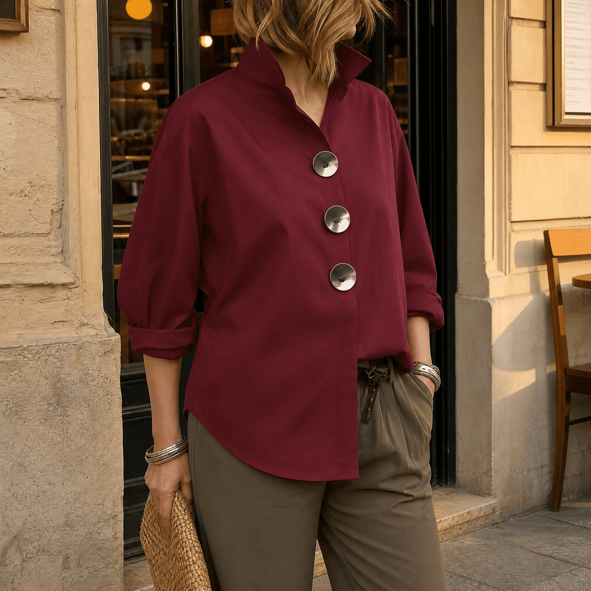 Alicja | Elegancka Bluzka z Ozdobnymi Guzikami